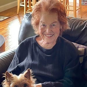 Meet your Posher, Rebecca